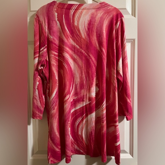 NWOT belle by Kim Graver colorful top. Size L - Picture 7 of 7